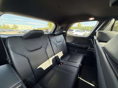 Used 2025 Lexus TX 350 AWD w/ Technology Package image 17