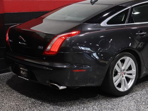 Used 2014 Jaguar XJ L Portfolio image 9