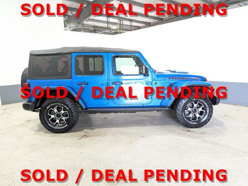 Used 2021 Jeep Wrangler Unlimited Rubicon AWD/4WD image 2