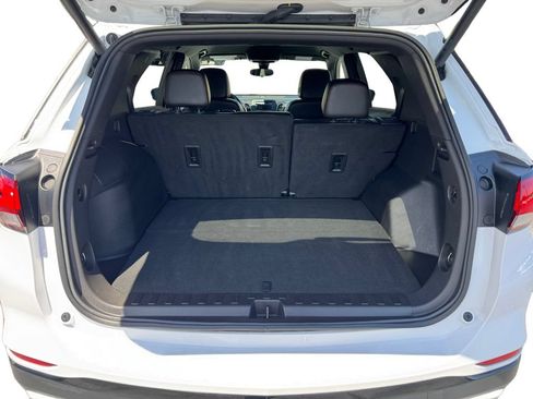 Used 2024 Chevrolet Equinox RS FWD image 19