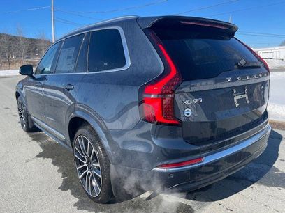 New 2026 Volvo XC90 B6 Plus w/ Protection Package