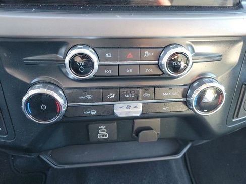 Used 2025 Ford F150 XLT w/ Equipment Group 301A Standard image 9