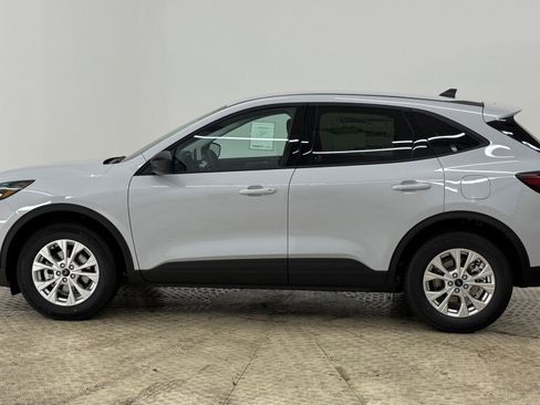 New 2026 Ford Escape Active image 2