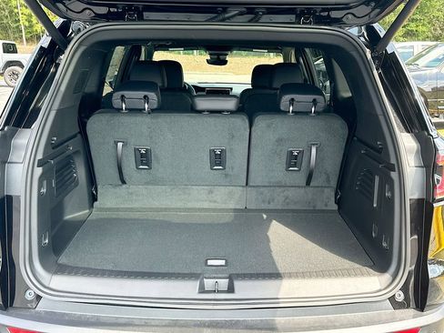 New 2026 GMC Acadia Elevation w/ Elevation Premium Package image 16