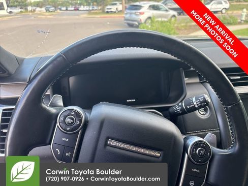 Used 2018 Land Rover Discovery HSE Luxury AWD/4WD image 12