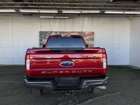 Used 2017 Ford F350 Lariat w/ Lariat Ultimate Package image 4