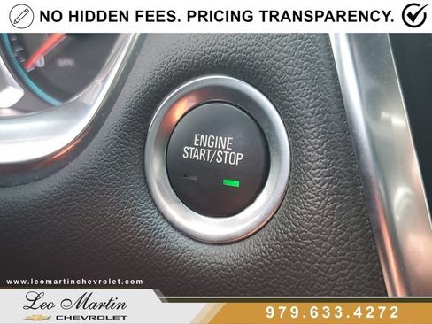 Used 2023 Chevrolet Traverse RS FWD image 30