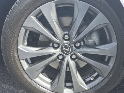 Used 2023 Lexus UX 250h F Sport AWD/4WD image 14