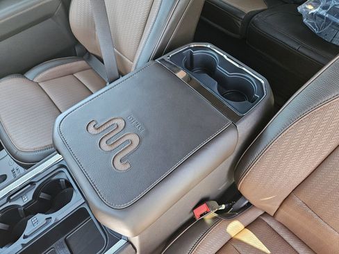 Used 2025 Ford F450 King Ranch w/ Chrome Package image 36