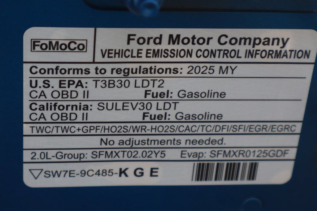 Used 2025 Ford Maverick XLT w/ Equipment Group 302A AWD/4WD image 16