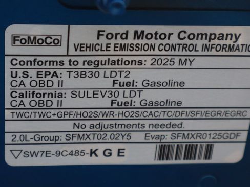 Used 2025 Ford Maverick XLT w/ Equipment Group 302A AWD/4WD image 16