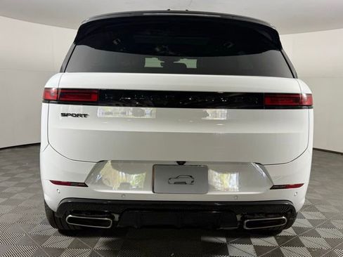 New 2025 Land Rover Range Rover Sport Dynamic SE AWD/4WD image 7