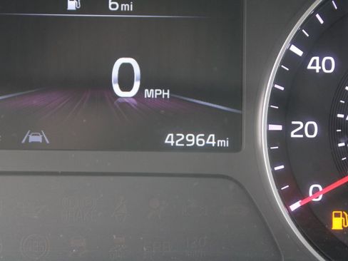 Certified 2023 Kia Forte GT-Line image 28