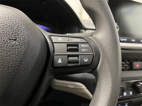 New 2025 Honda Accord SE image 18