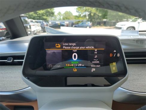 New 2025 Volkswagen ID. Buzz Pro S Plus image 23