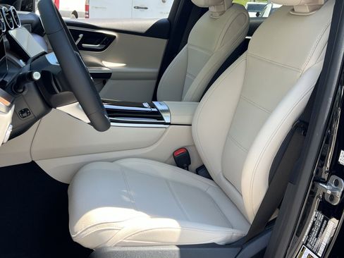 New 2026 Mercedes-Benz GLC 300 4MATIC image 18