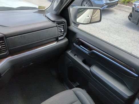 Used 2024 GMC Sierra 1500 Elevation RWD image 17