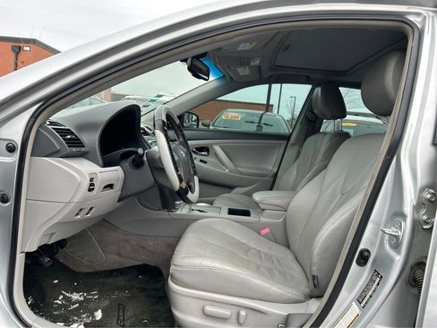 Used 2009 Toyota Camry Hybrid image 10