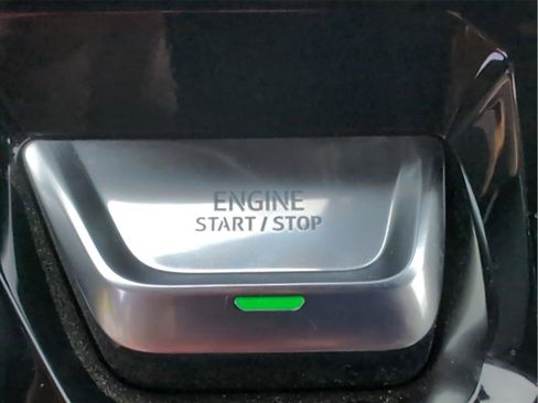 Used 2024 GMC Sierra 1500 AT4X image 21