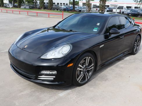 Used 2011 Porsche Panamera S image 5