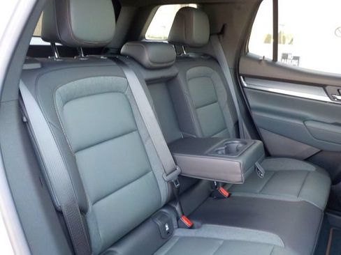 New 2027 GMC Terrain AT4 w/ Convenience Package III AWD/4WD image 22