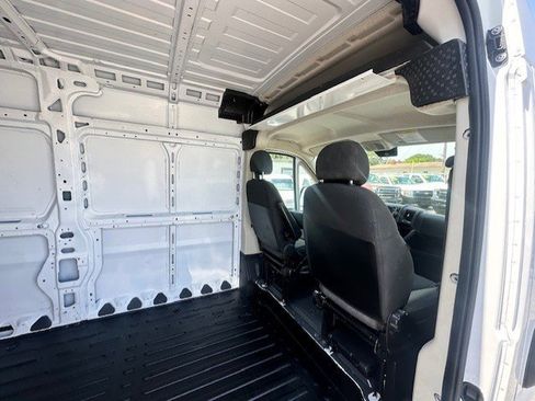 Used 2017 RAM ProMaster 2500 image 12