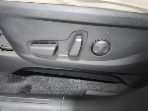 Used 2020 Kia Telluride EX image 25