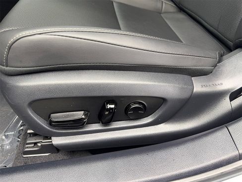 Used 2024 Lexus ES 350 image 28