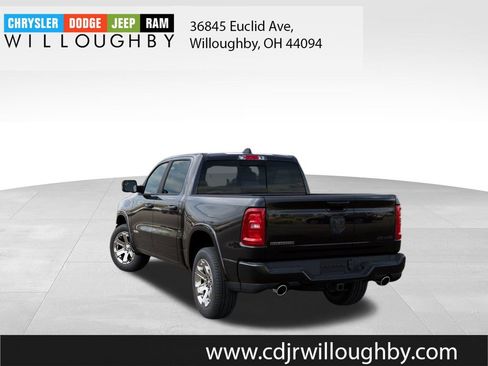 New 2026 RAM 1500 4x4 Crew Cab image 3
