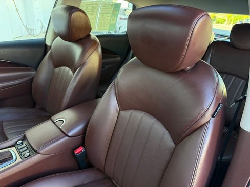 Used 2015 INFINITI QX50 Journey w/ Premium Package image 17