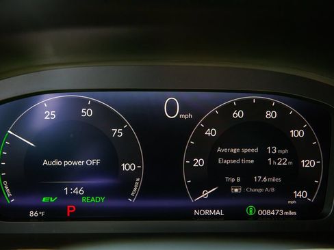 Used 2026 Honda CR-V TrailSport image 17