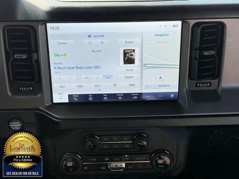 Used 2023 Ford Bronco Outer Banks AWD/4WD image 19