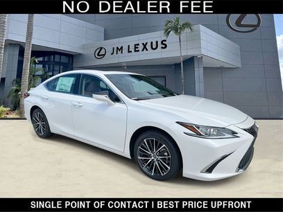 New 2025 Lexus ES 300h w/ Premium Package