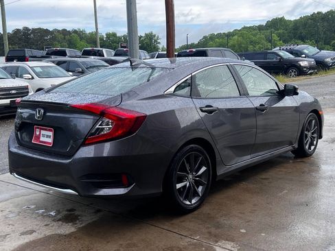 Used 2019 Honda Civic EX image 6