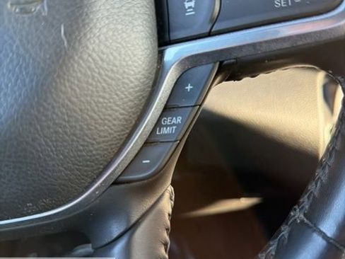 Used 2021 RAM 1500 Laramie image 76