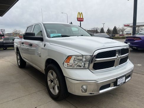Used 2022 RAM 1500 Tradesman w/ Tradesman SXT Package image 4