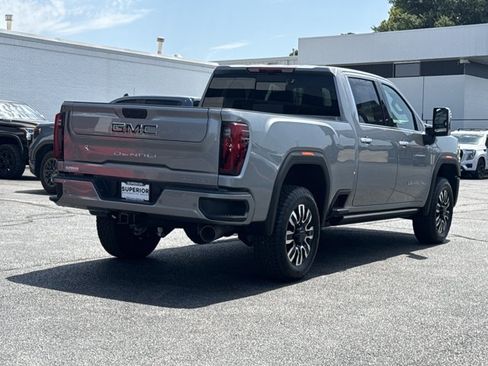 New 2026 GMC Sierra 2500 Denali Ultimate AWD/4WD image 3