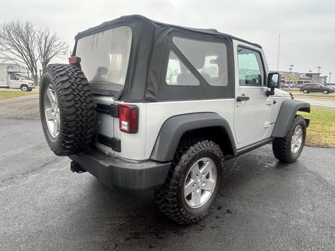Used 2012 Jeep Wrangler Rubicon w/ Trailer Tow Group image 12