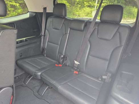 Used 2022 Kia Telluride LX AWD/4WD image 10