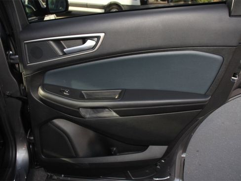 Certified 2024 Ford Edge SEL w/ Sport Appearance Package image 28