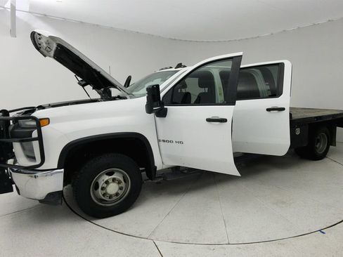 Used 2020 Chevrolet Silverado 3500 W/T w/ WT Convenience Package AWD/4WD image 10