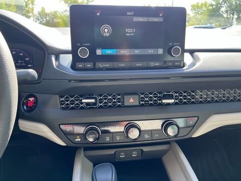 Used 2024 Honda Accord EX image 7