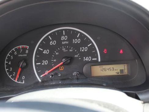 Used 2016 Nissan Versa S image 18