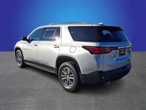 Used 2022 Chevrolet Traverse LT image 6