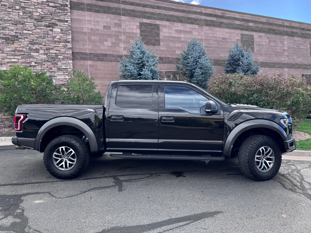 Used 2017 Ford F150 Raptor w/ Equipment Group 801A Mid AWD/4WD image 6