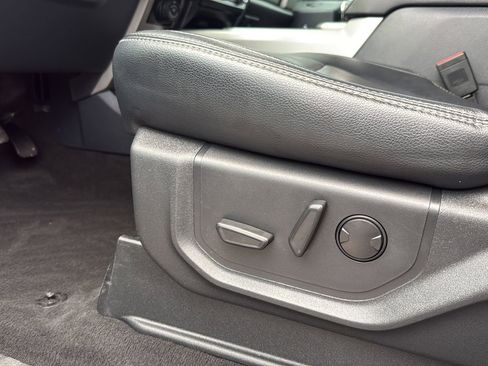 Used 2022 Ford F350 Lariat w/ Lariat Ultimate Package image 10