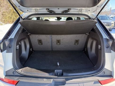 Used 2022 Chevrolet Bolt EUV Premier image 7