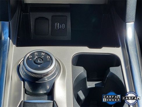 Certified 2022 Ford Explorer XLT w/ Equipment Group 202A image 18