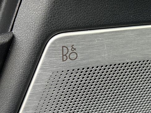 Certified 2023 Ford F150 Platinum w/ Equipment Group 701A High image 17