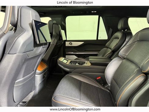 Used 2025 Lincoln Navigator Black Label AWD/4WD image 52